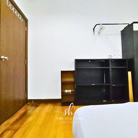 קואלה לומפור Regalia Residence The Sky Pool Suite מראה חיצוני תמונה