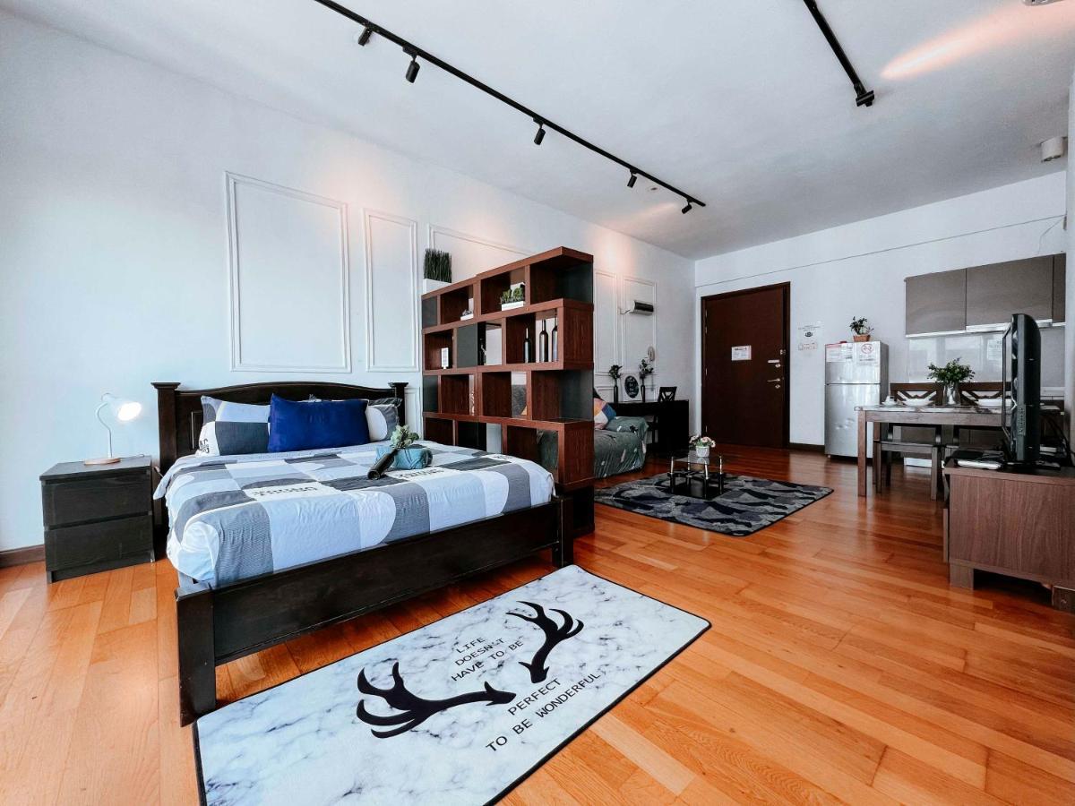 קואלה לומפור Regalia Residence The Sky Pool Suite מראה חיצוני תמונה