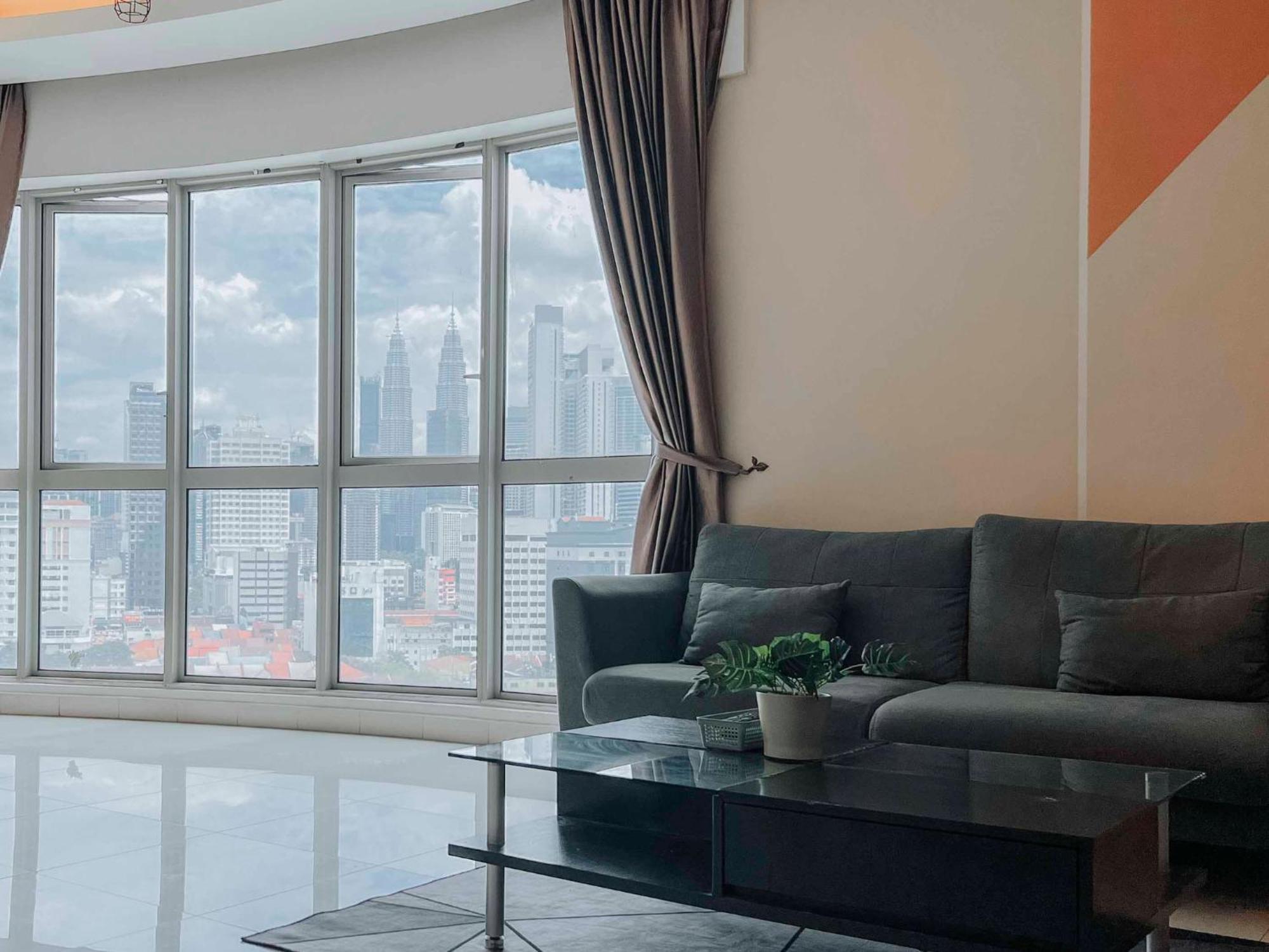 קואלה לומפור Regalia Residence The Sky Pool Suite מראה חיצוני תמונה
