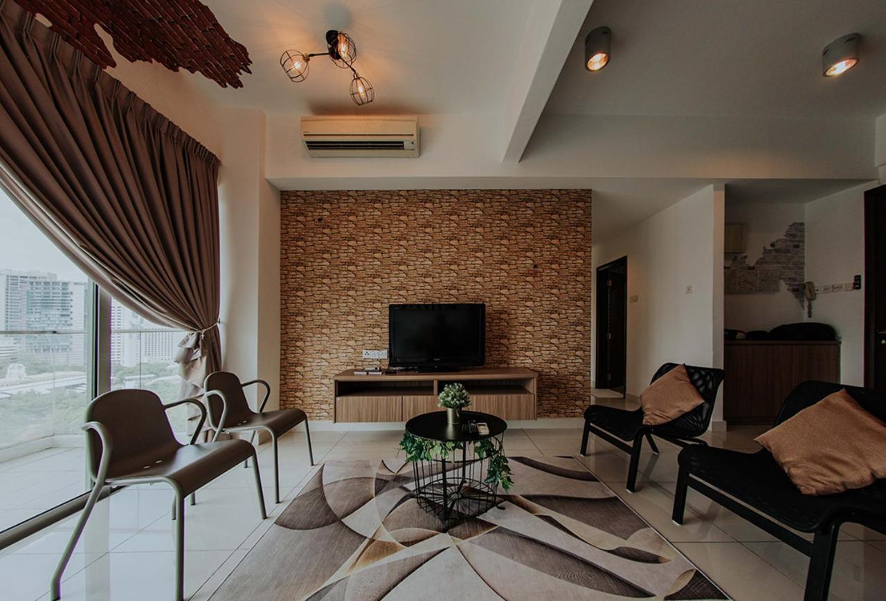 קואלה לומפור Regalia Residence The Sky Pool Suite מראה חיצוני תמונה